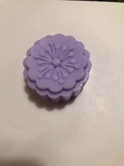 Flower Soap #3 of 4 (scalloped edge)