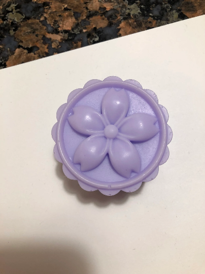 Flower Soap #4 of 4 (scalloped edge)