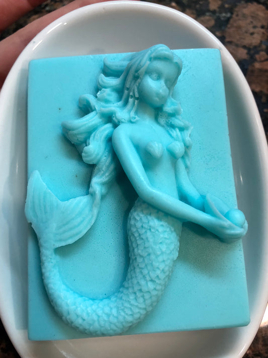Mermaid Holding An Oyster Soap